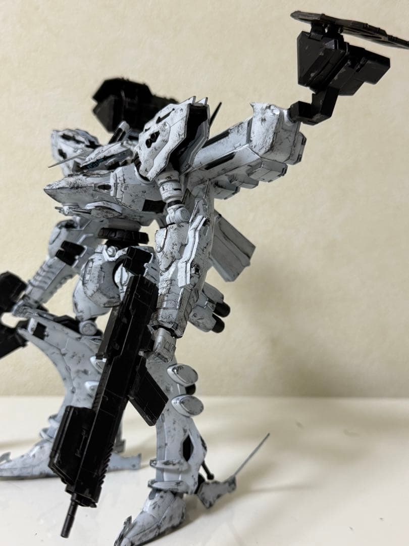 【完成品】アーマード・コア　ホワイトグリント