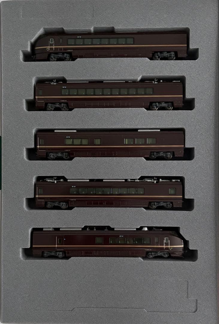 【新品同様】 KATO 10-1123 E655系 なごみ（和） 5両セット
