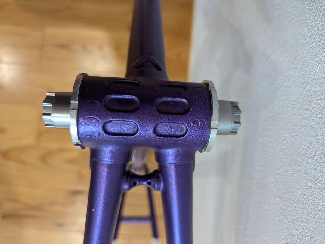 山本製作所　ピストフレーム　NJS　競輪
