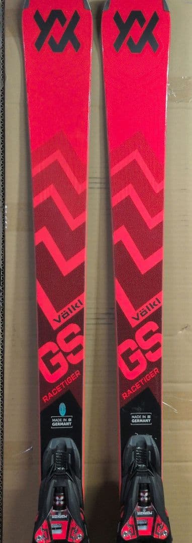 Völkl Racetiger GS スキー 18 　178㌢