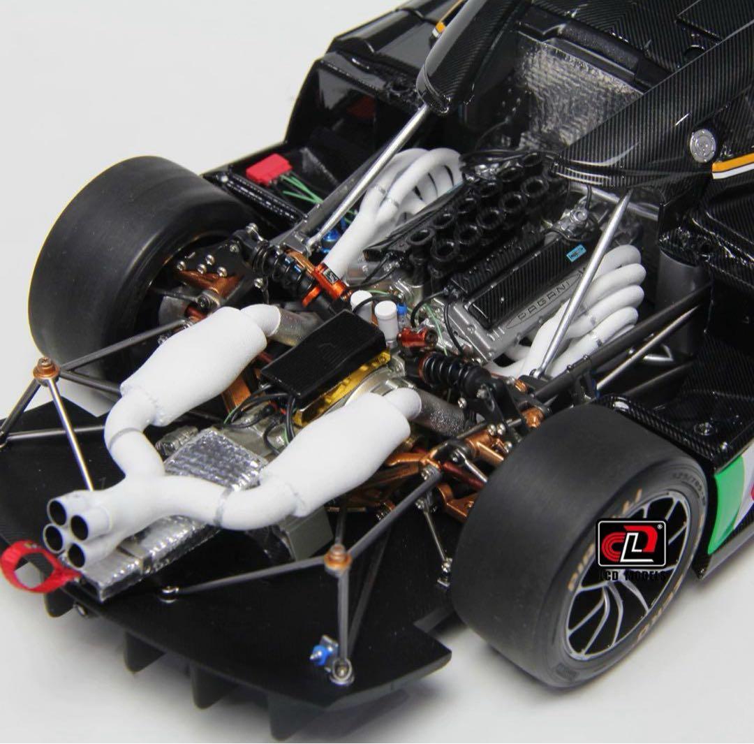 新品 未使用 LCD モデル 1/18 パガーニ ウアイラ ミニカー 全開閉