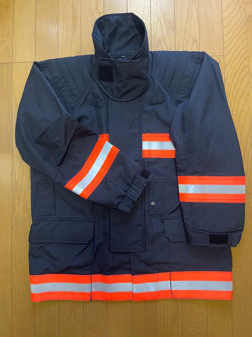 【期間限定値引き】デサント正規品　防火衣ジャケット/Mサイズ消防服