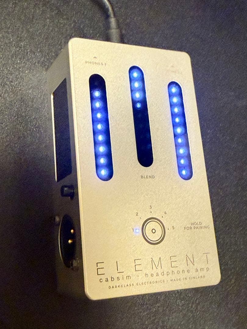 Darkglass ELEMENT ヘッドフォンアンプ