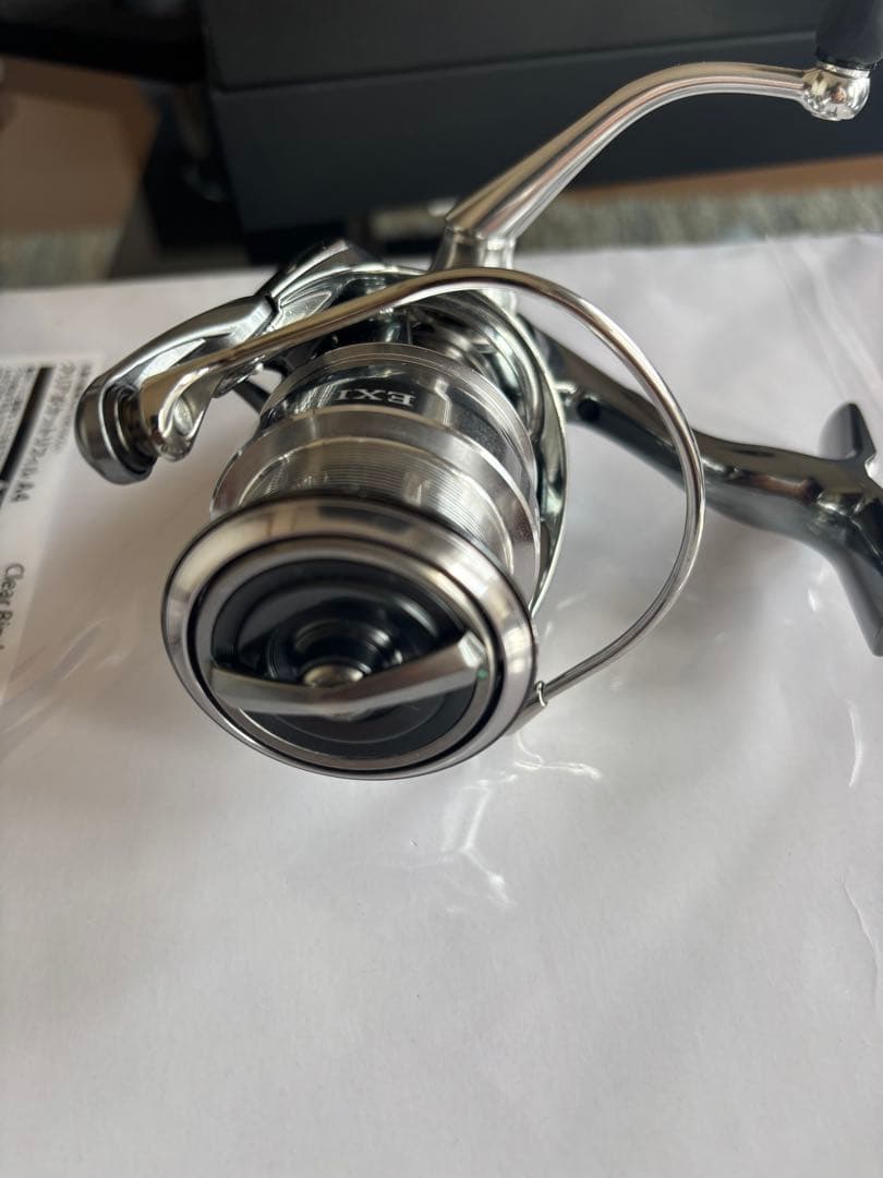 週末値引き22EXIST LT2500S-XH スピニングリール
