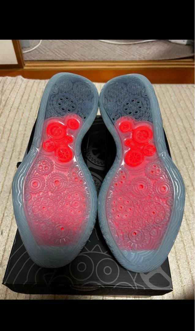 Nike KD 16 バスケットボールシューズ 黒/赤/青