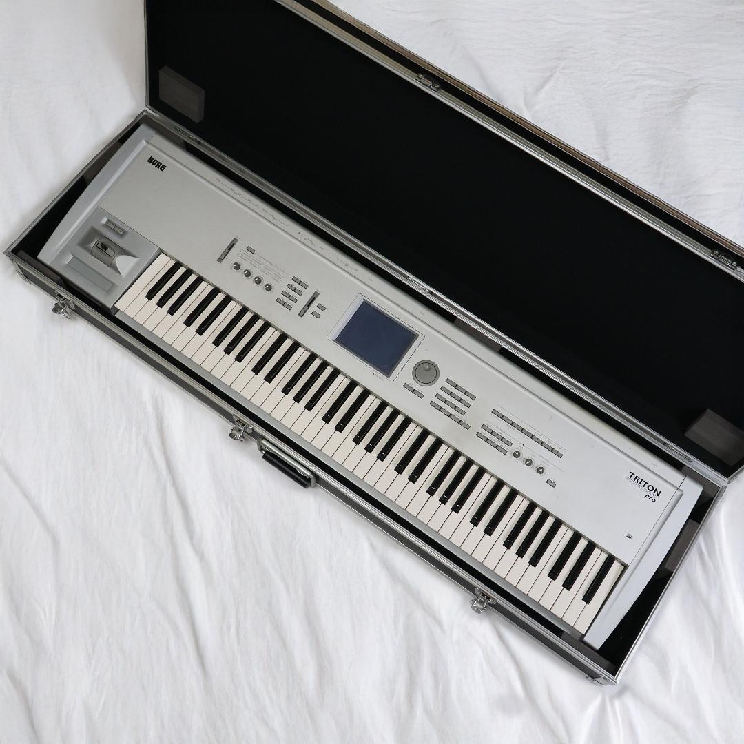 【動作良好】KORG TRITON Pro 76鍵 純正ハードケース付き