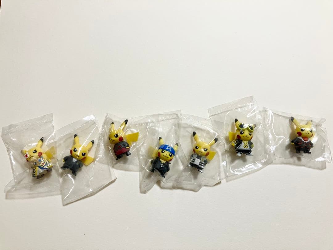 ボスごっこピカチュウ　フィギュア　全７体セット