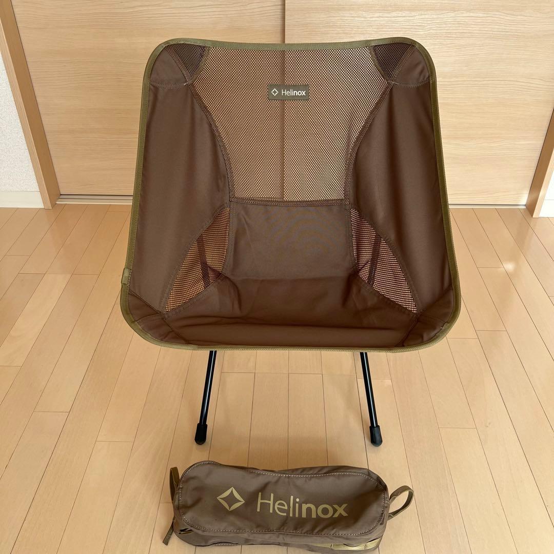 Helinox チェアワン CTNB