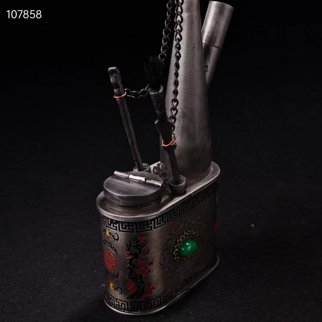 中国古美術・旧収蔵品・純銅制・古銅彫・寶石嵌花開富貴紋水煙袋・純手作り・置物