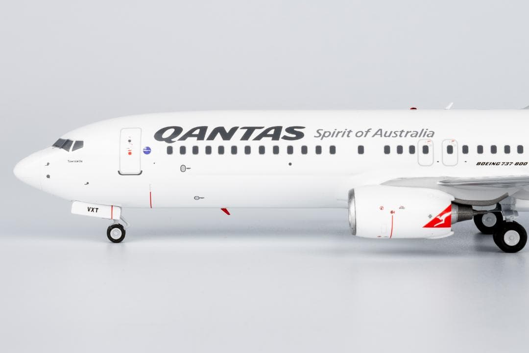 カンタス航空 737-800 VH-VXT 1/200