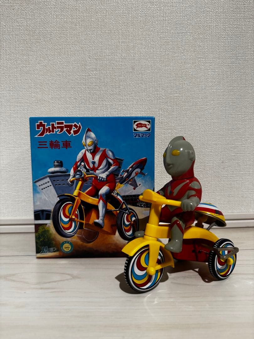 ブルマァク ウルトラマン三輪車 M1号