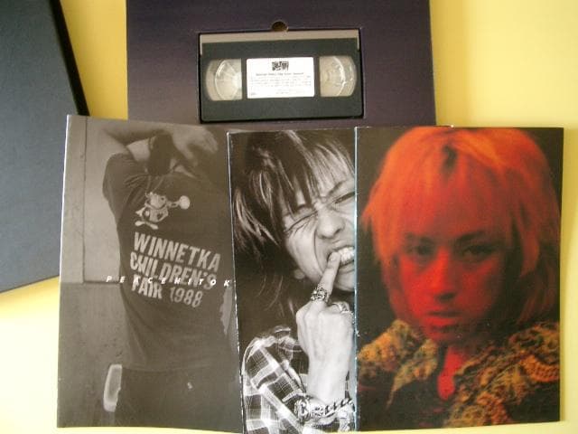 黒夢　Peace　完全受注生産。写真集3冊入りボックス、VHS付