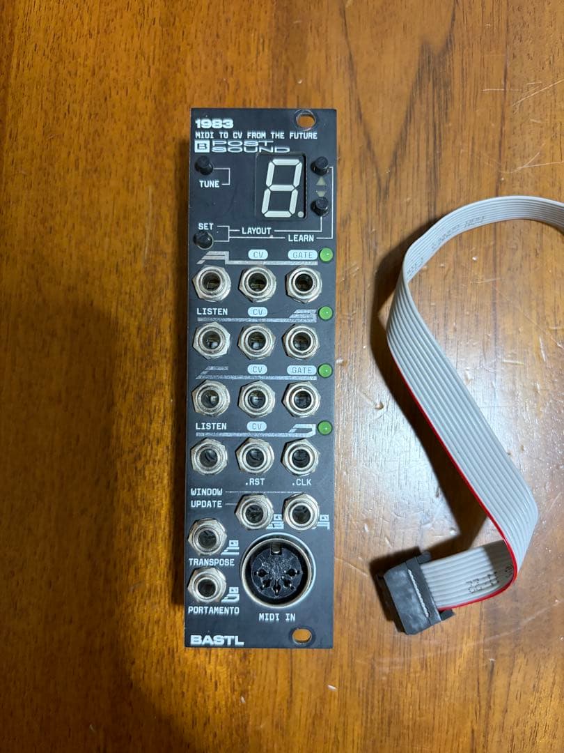 鍵盤楽器 Bastl Instruments 1983