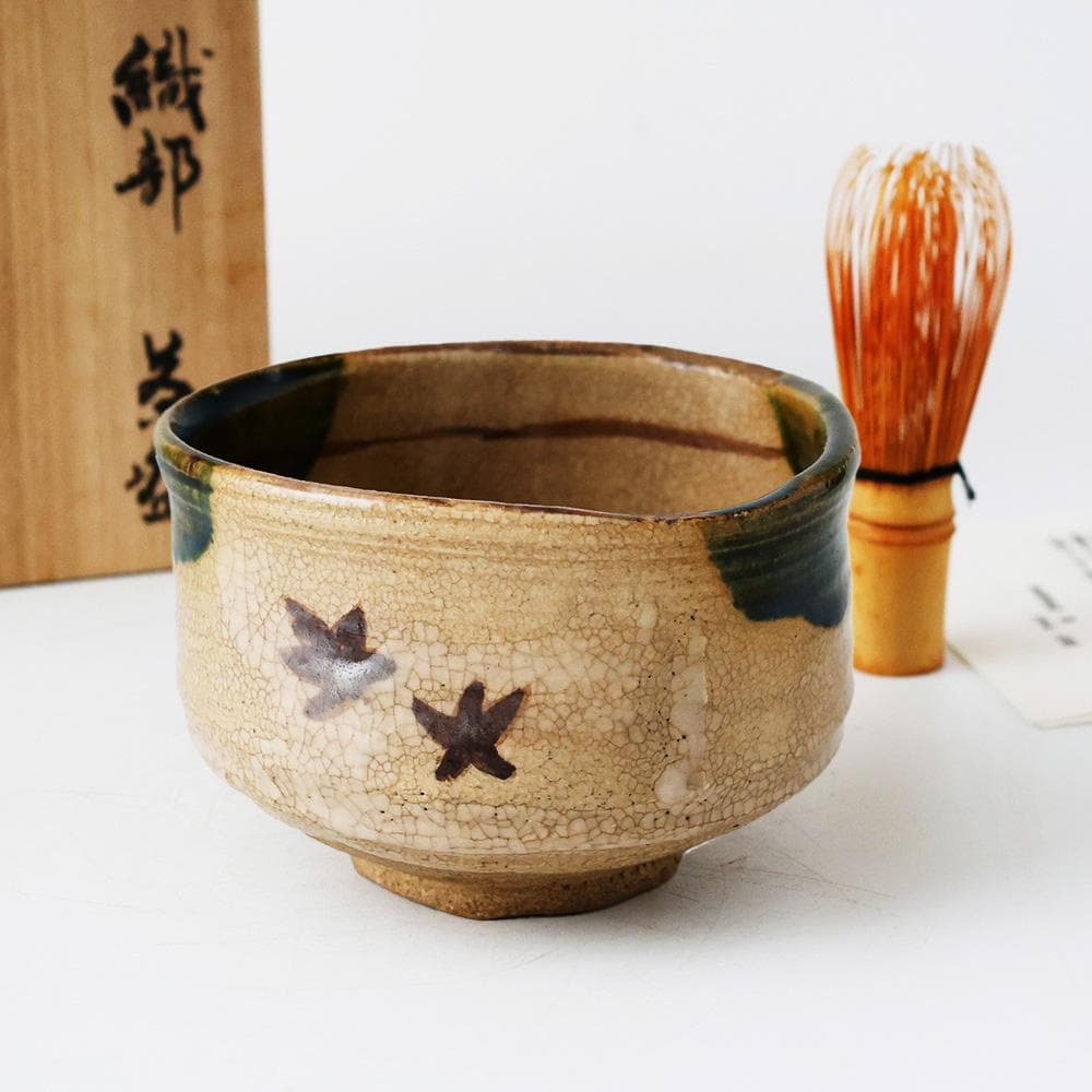 美品 宮地成和 織部焼 茶碗 共箱 栞 人気の美濃焼 織部茶碗