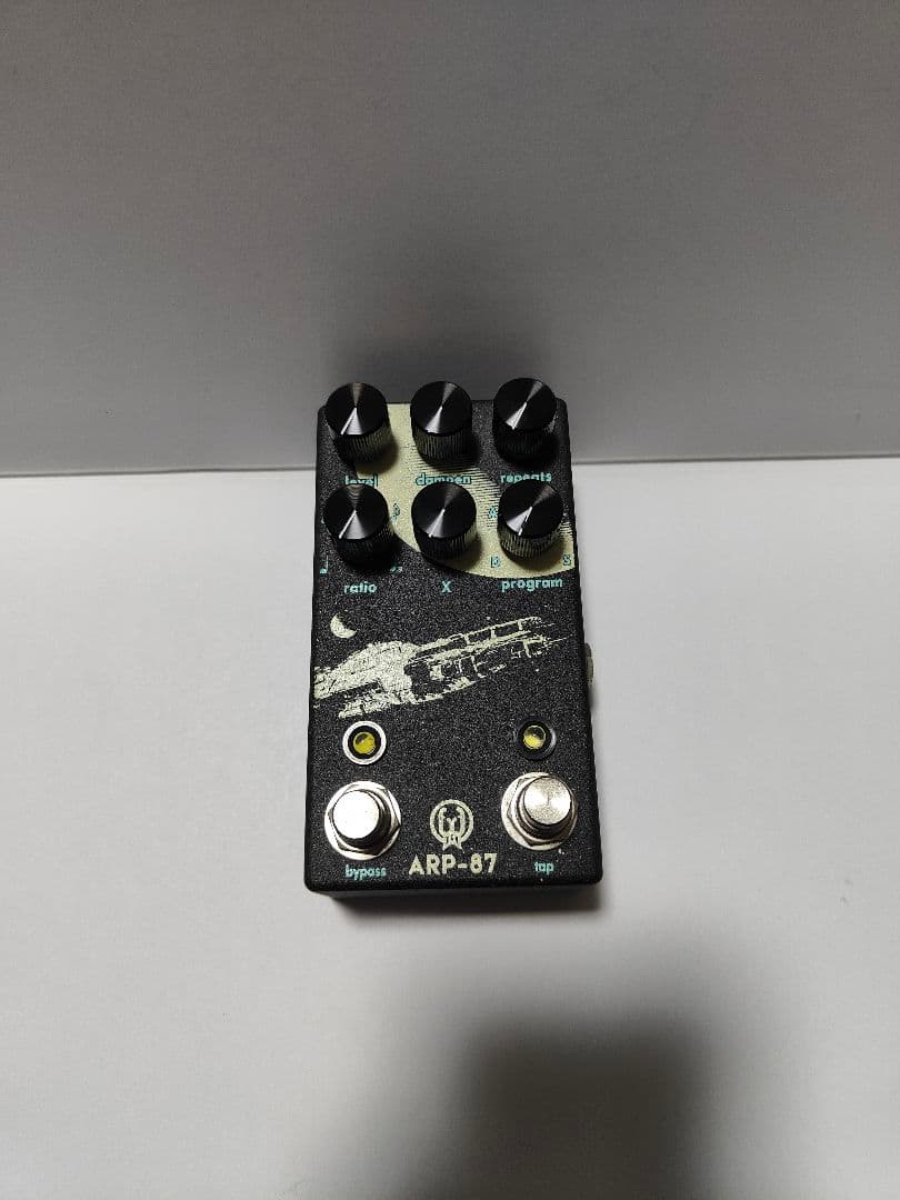 ギター walrus audio arp-87