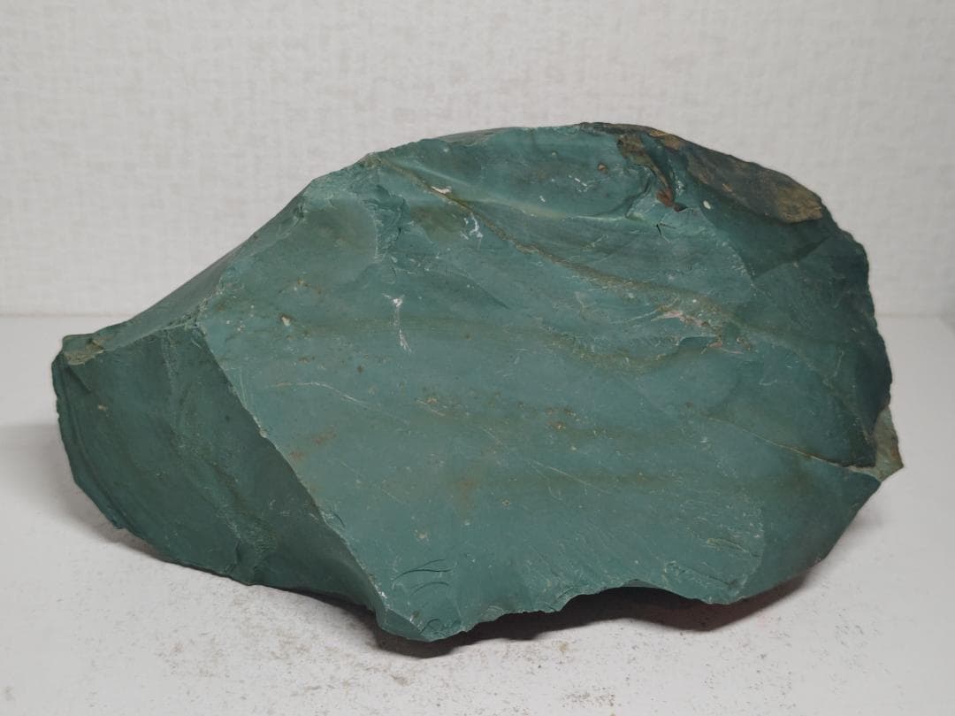 出雲石 4.3kg 碧玉 青瑪瑙 原石 鑑賞石 自然石 誕生石 鉱物 鉱石 水石
