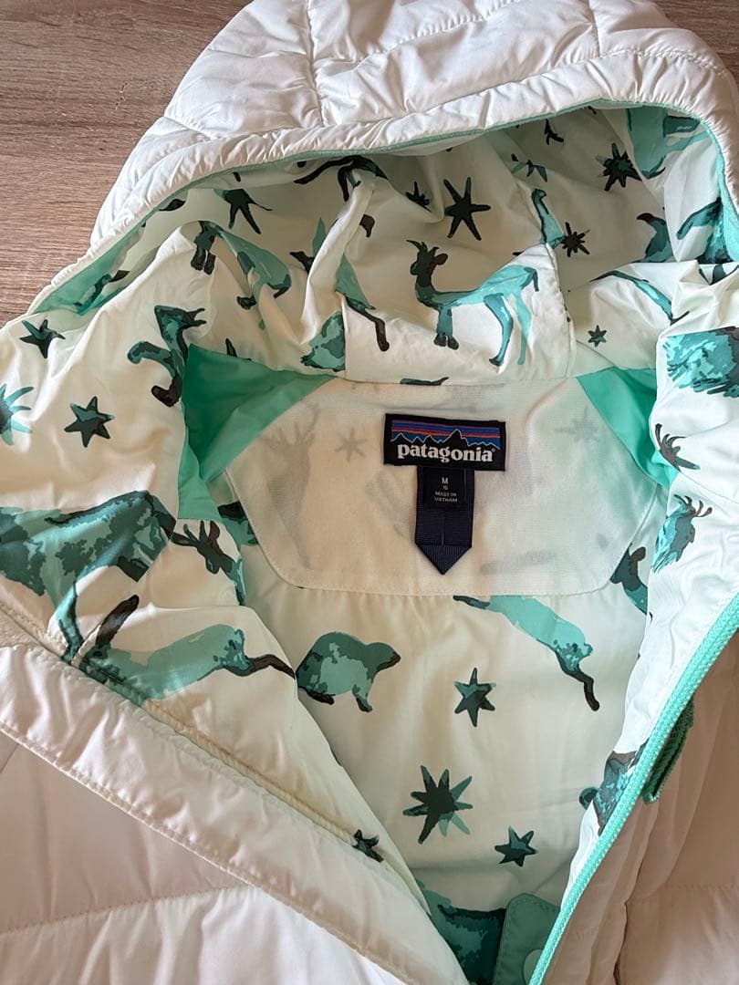 patagonia 子ども用スキーウェア 上下セット