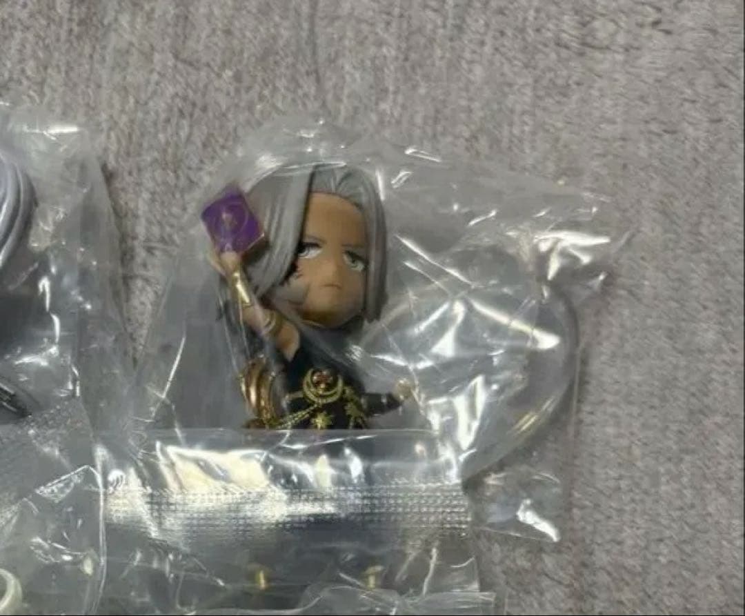 ファイナルファンタジー ff14 ミニチュアフィギュアコレクション 4体セット