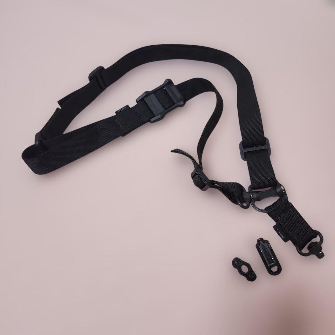 Magpul ショルダースリング 取り付け金具2点付き