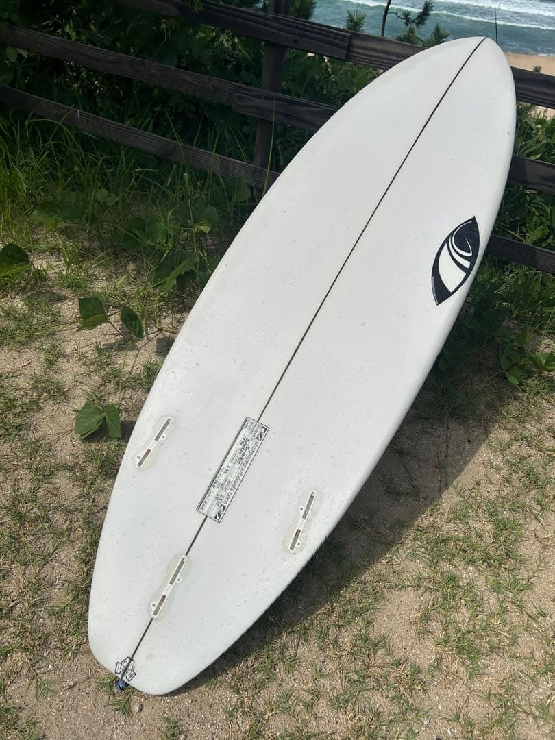 シャープアイINFERNO 72 ショートボード 5'7