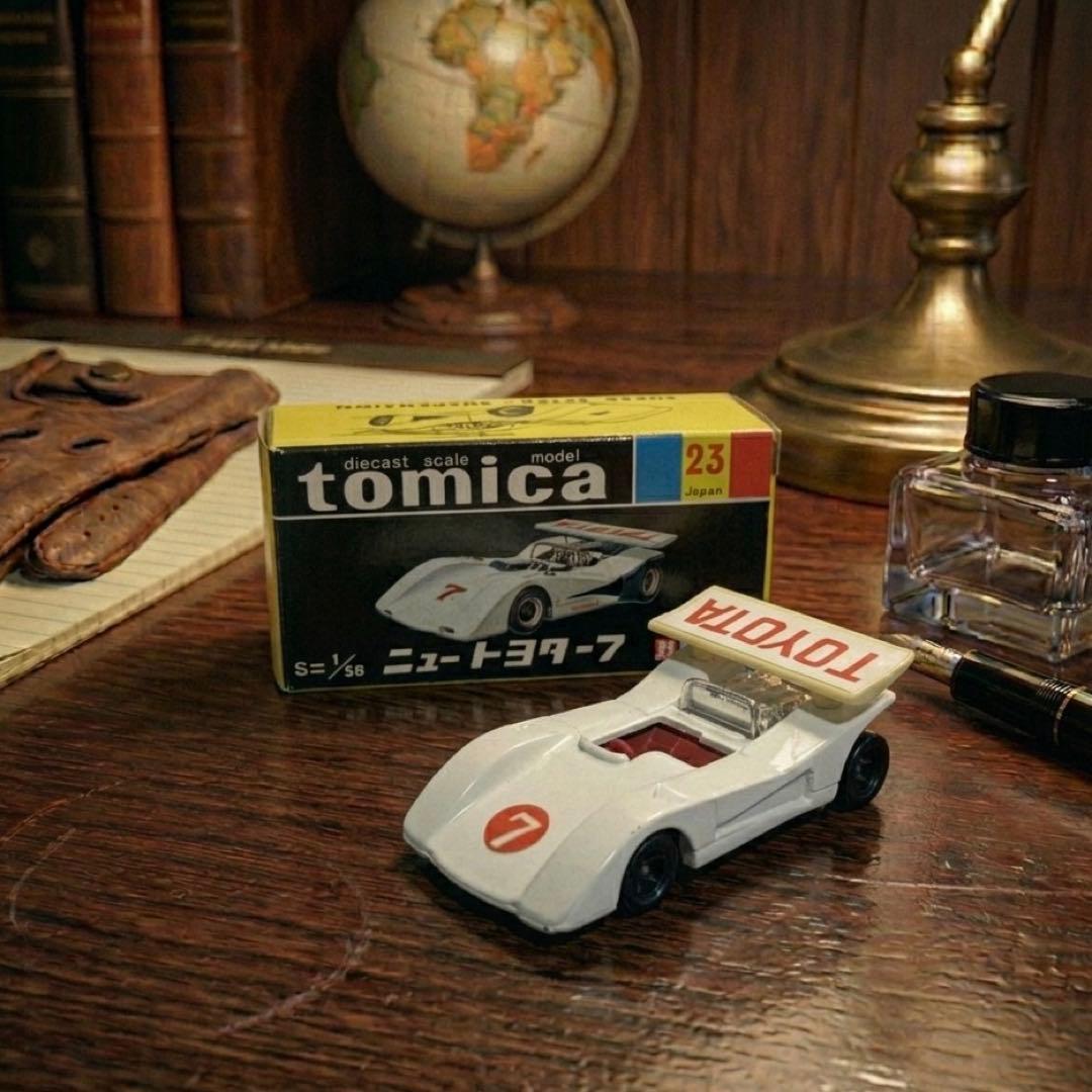 黒箱トミカ23 ニュー トヨタ7 1/64