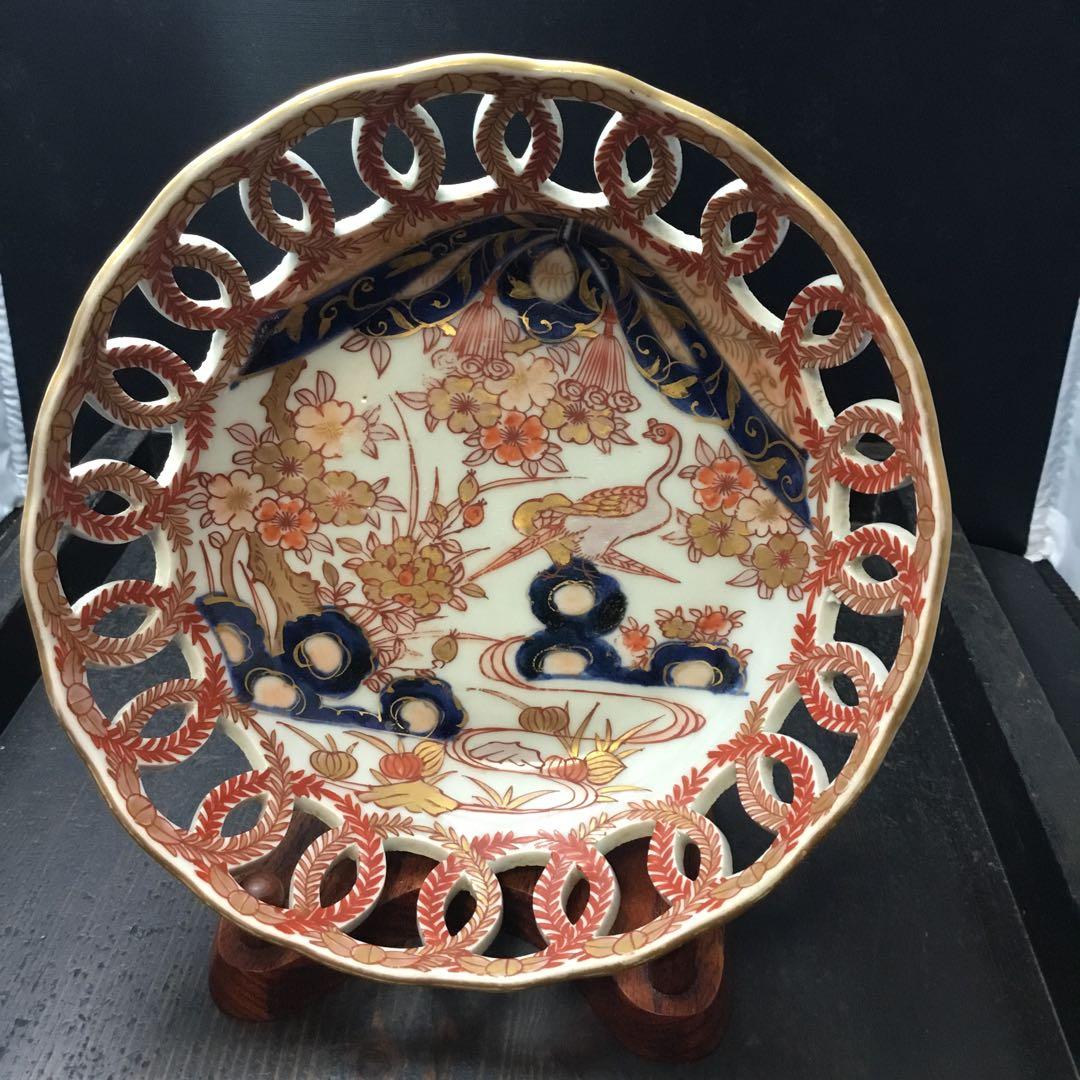 古伊万里輪繋ぎ透かし鉢(1700年代)