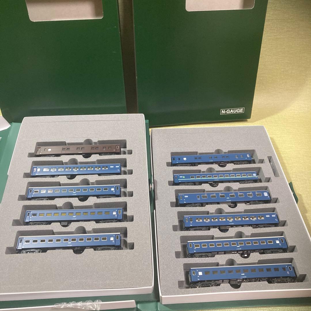KATO 10-879/880 10系寝台急行「津軽」基本+増結セット