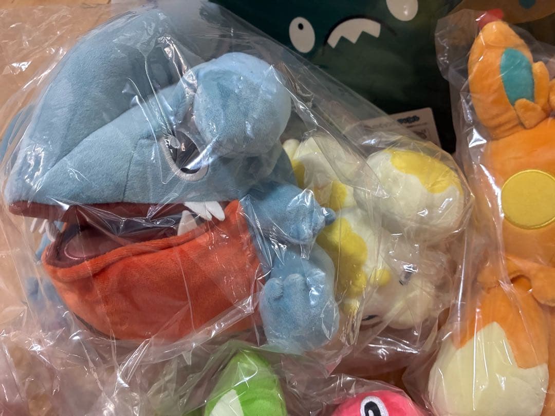 ピカピカボックス　ポケモン　ぬいぐるみ　ニャオハ　クワッス等　フィギュア