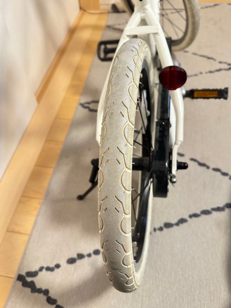 美品　LOUIS GARNEAU 子供用自転車 18インチ ホワイト