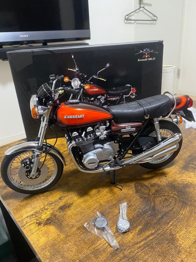ミニチャンプス　カワサキ Z1 900 1/6ビックスケールモデル　難あり