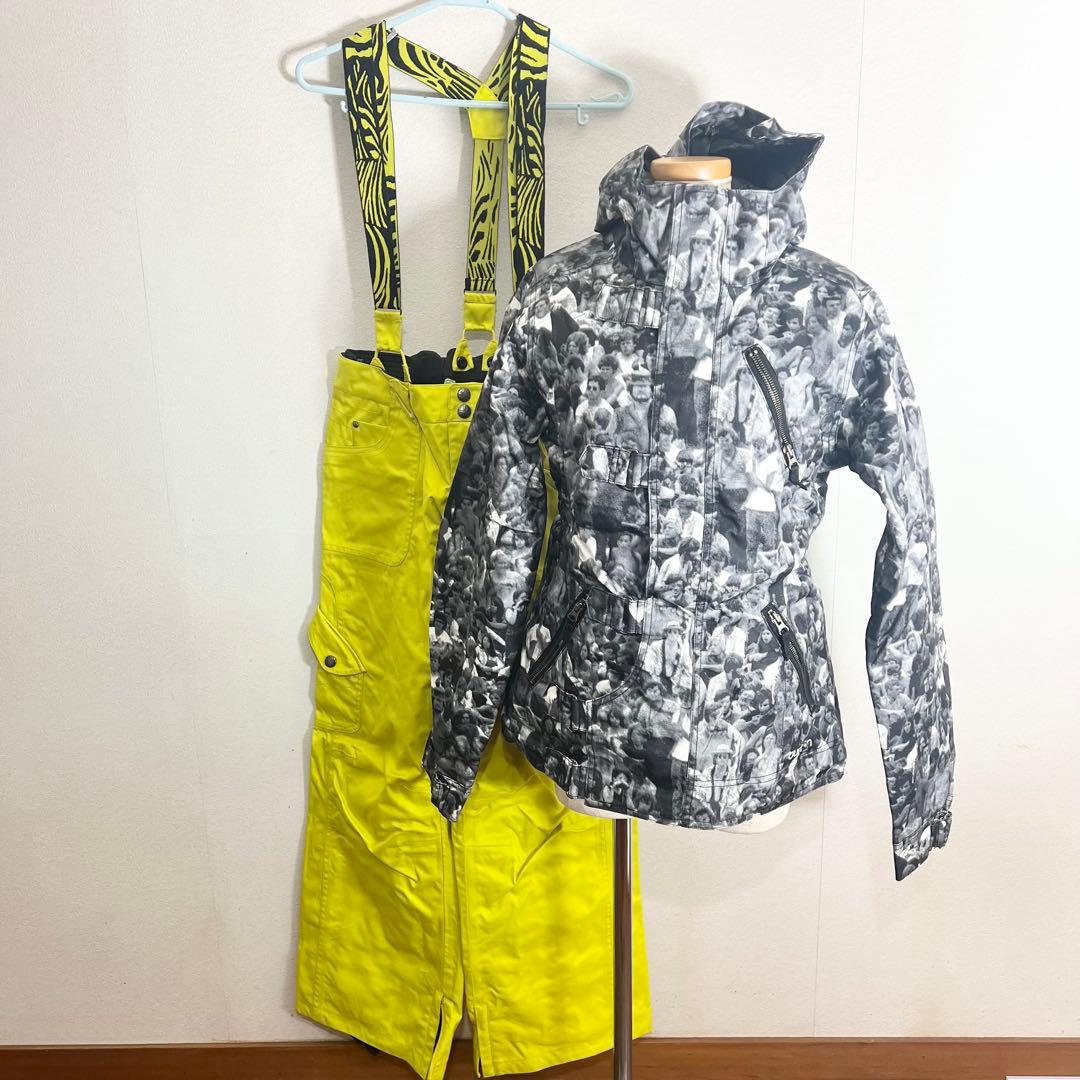 バートン　Burton スノーボードウェア 上下セット　レディース　M