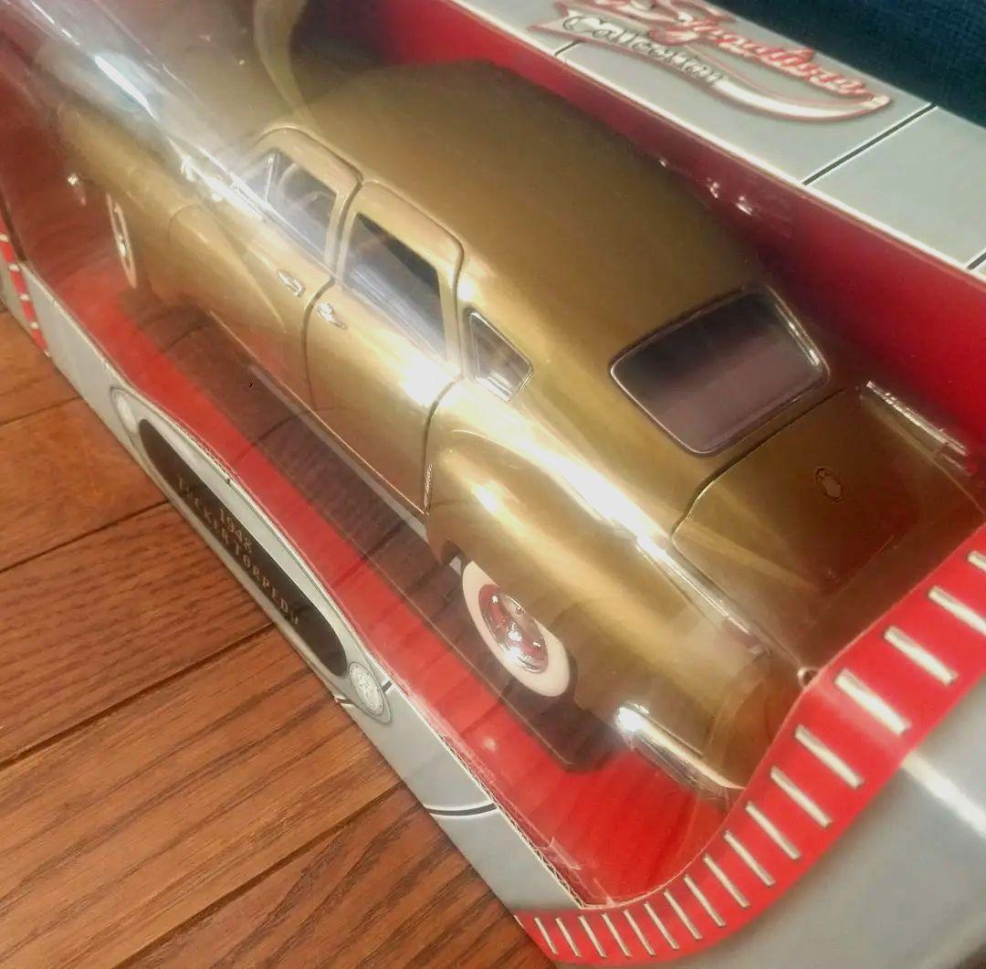 ミニカー 1948 Tucker Torpedo