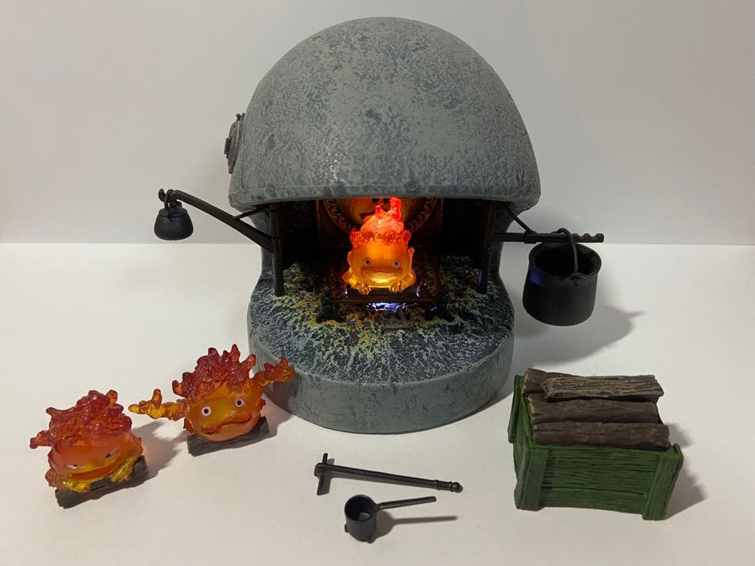 [希少]ハウルの動く城 カルシファー フィギュア 暖炉 コミニカ