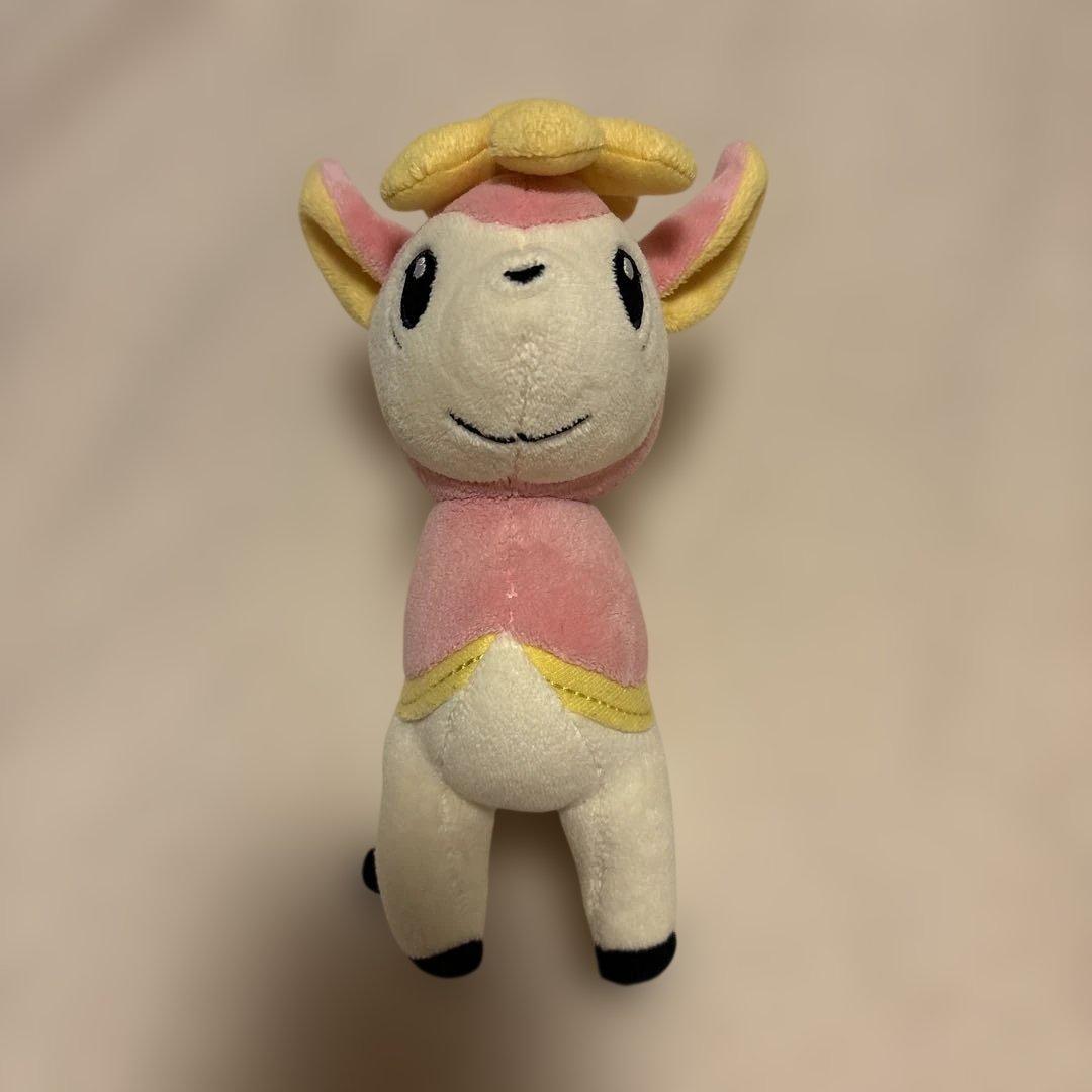 ポケモンセンター　ぬいぐるみ　シキジカ　紙タグなし