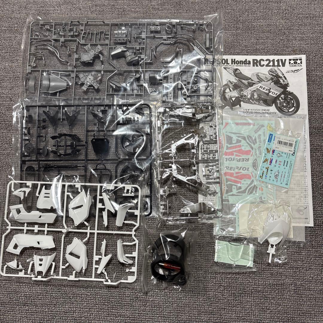 タミヤ 1/12 RC211V ‘02, ’03, ’06 3個