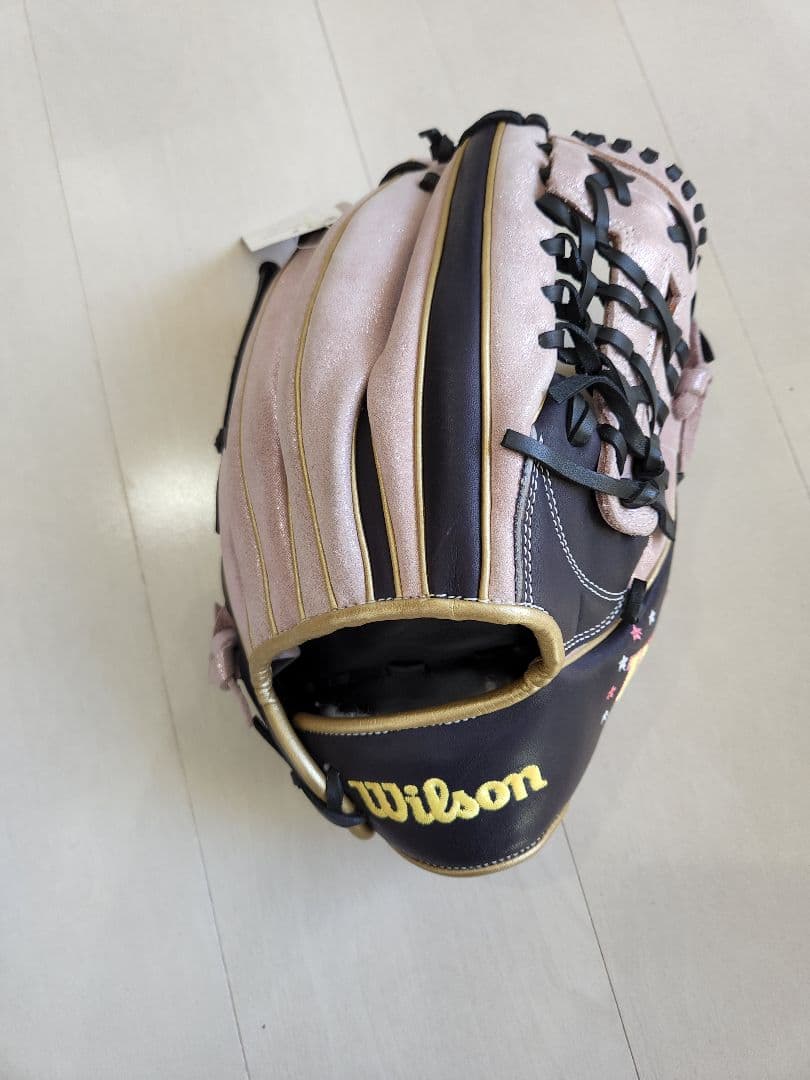 Wilson 軟式グローブ ピンク/黒 未使用タグ付き
