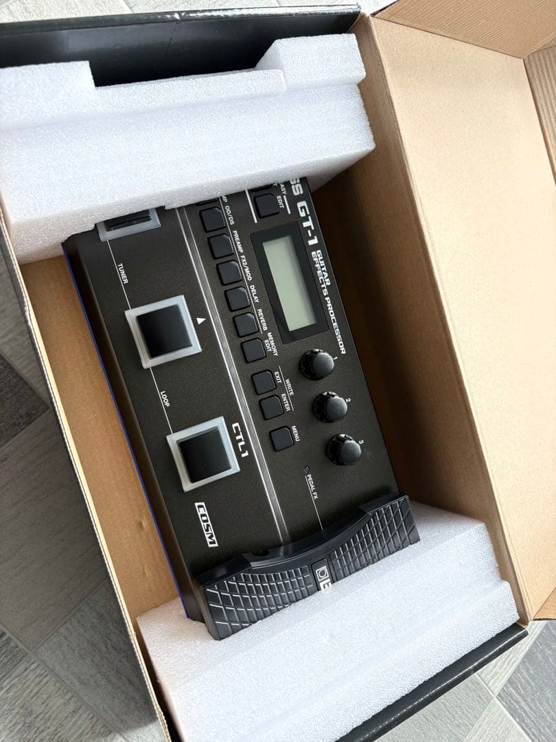 BOSS GT-1 ギターエフェクター【超美品】