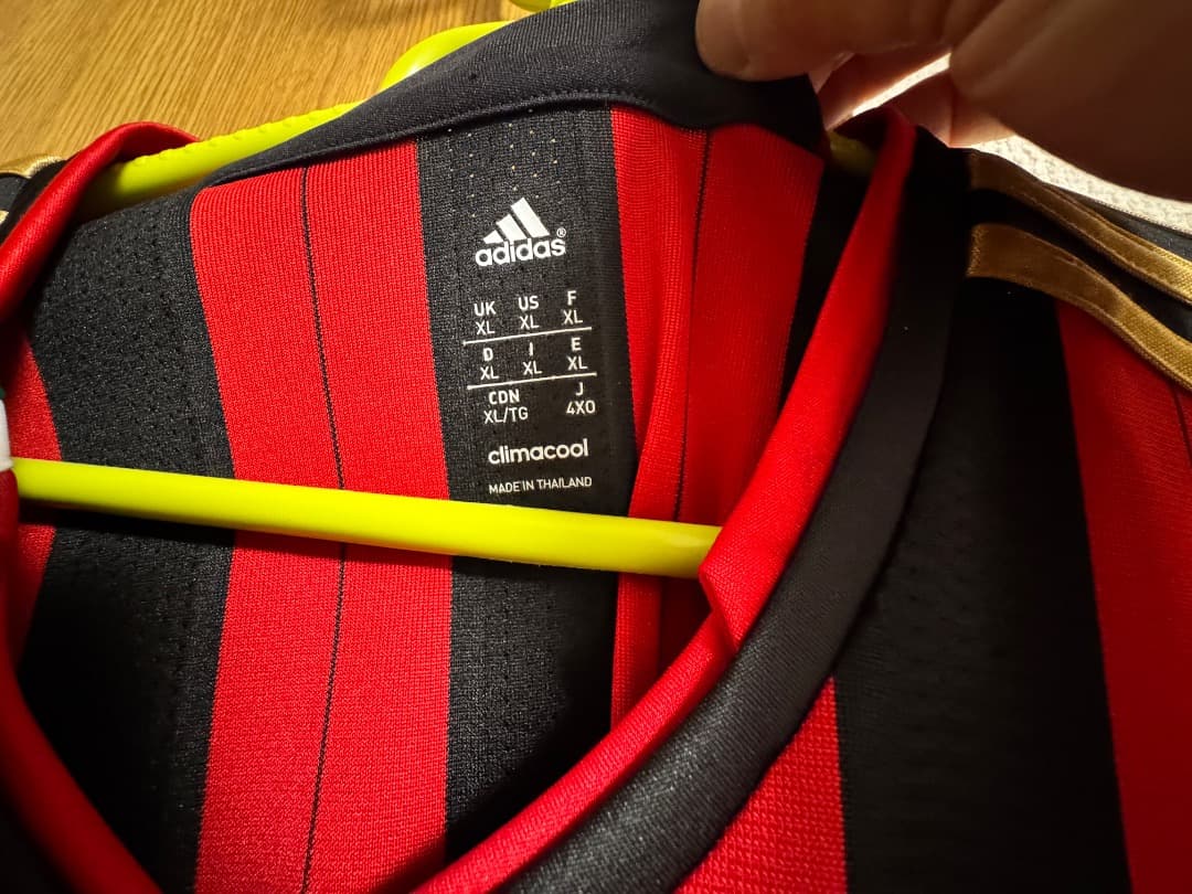 ACミラン adidas シャツ XL 赤黒