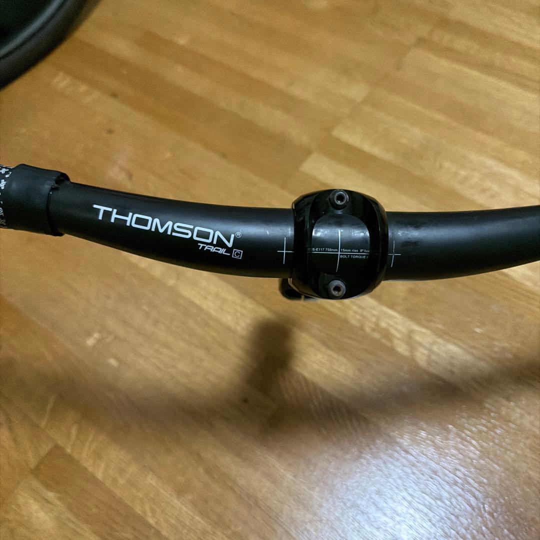 トムソン　カーボンライザー　及びステム
