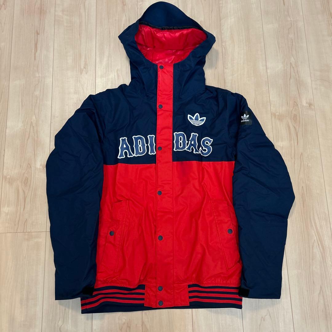 adidas フード付きアウターウェア