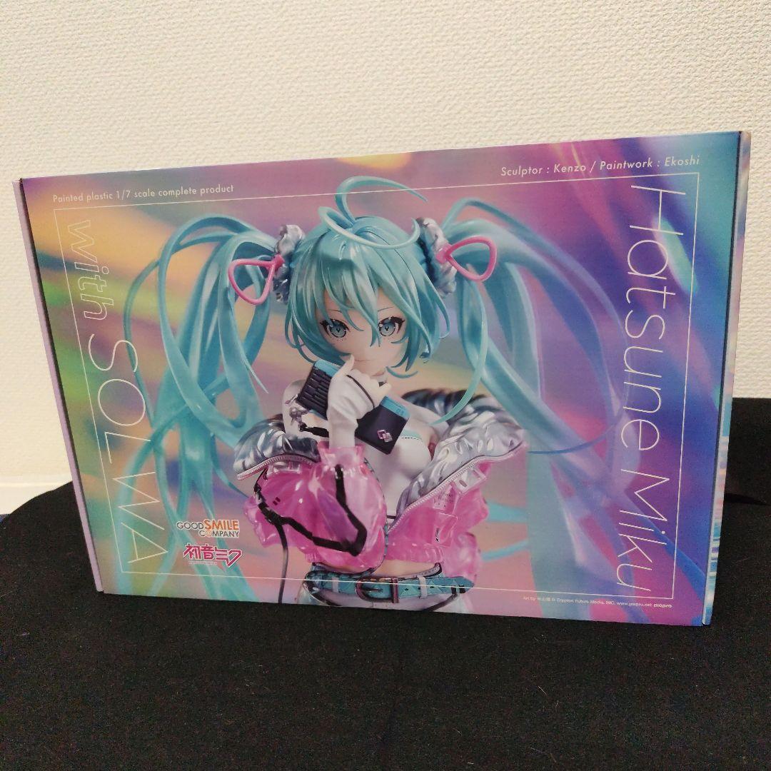 初音ミク　フィギュア　with SOLWA
