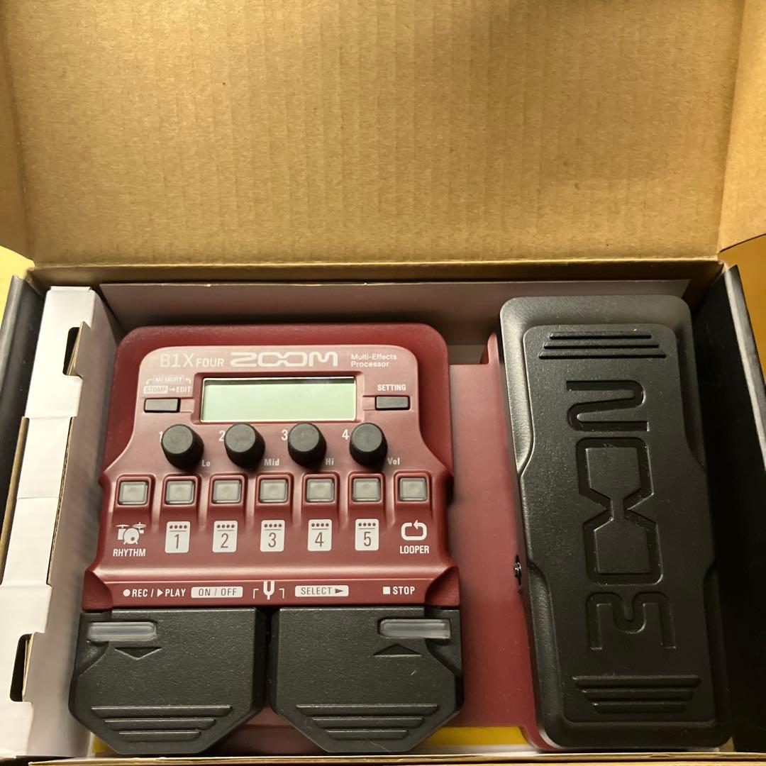 zoom B1x four ベースマルチエフェクター