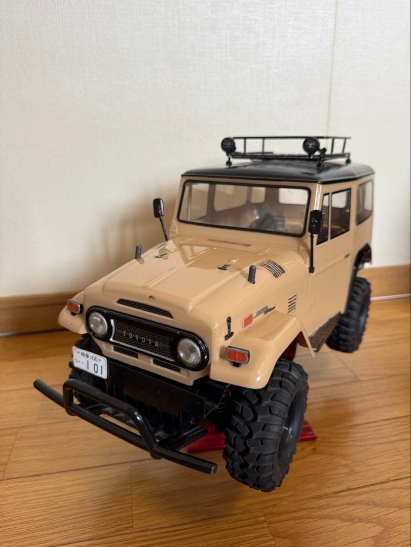 タミヤcc-01トヨタ ランドクルーザー 1/10クローラーラジコン