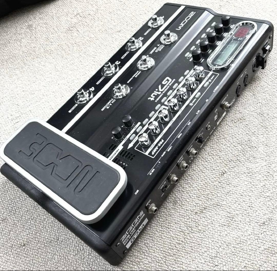 Zoom G21ut マルチエフェクター　バック付き