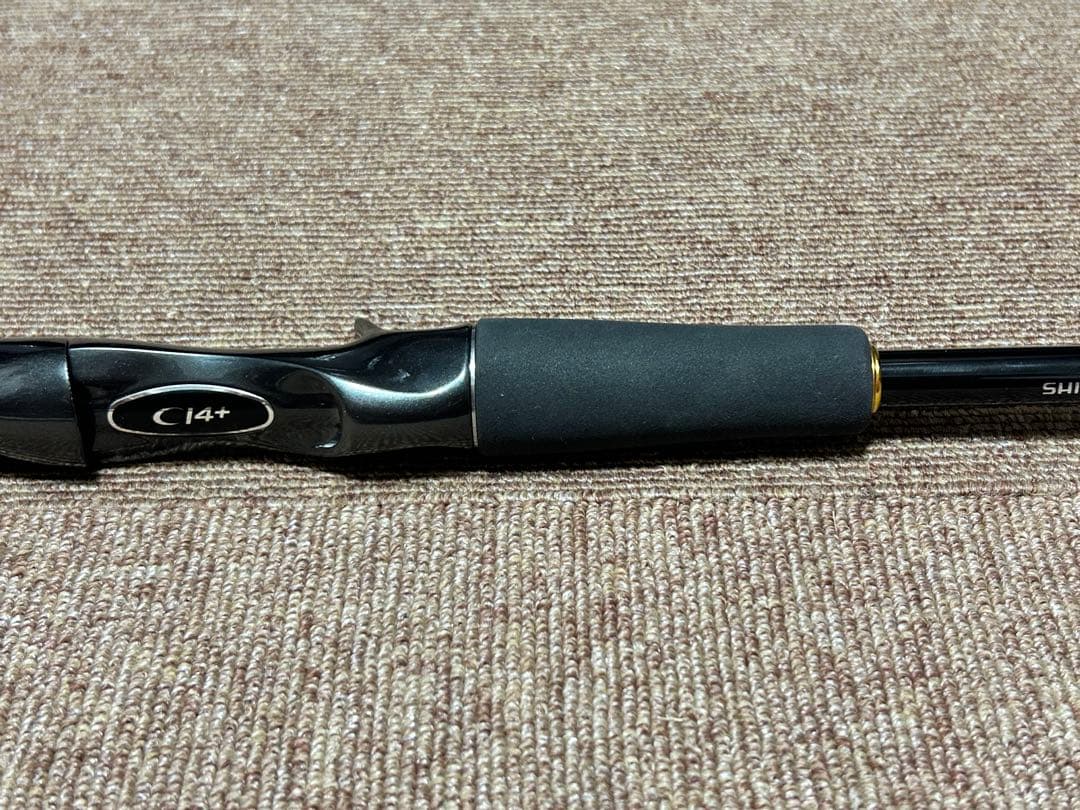 【未使用品】　シマノ BASS ONE XT+ 1610M-2 ロッドケース