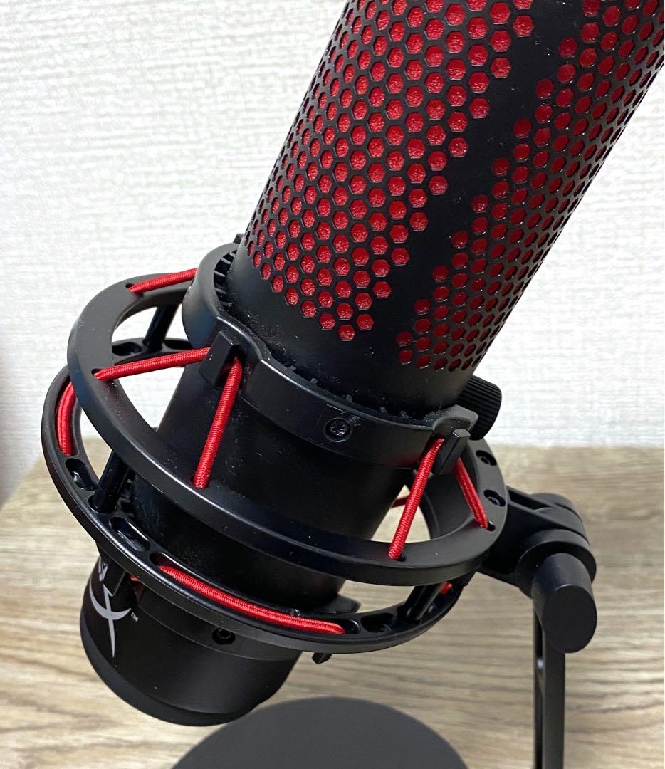 HyperX・QuadCast・USBマイク・コンデンサーマイク・赤色・黒色