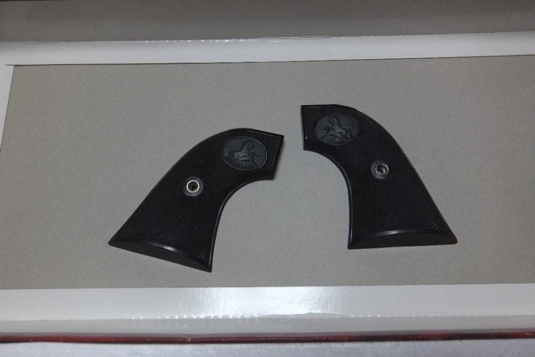 タナカ コルトSAA.45 7-1/2インチ　ニッケルフィニッシュ