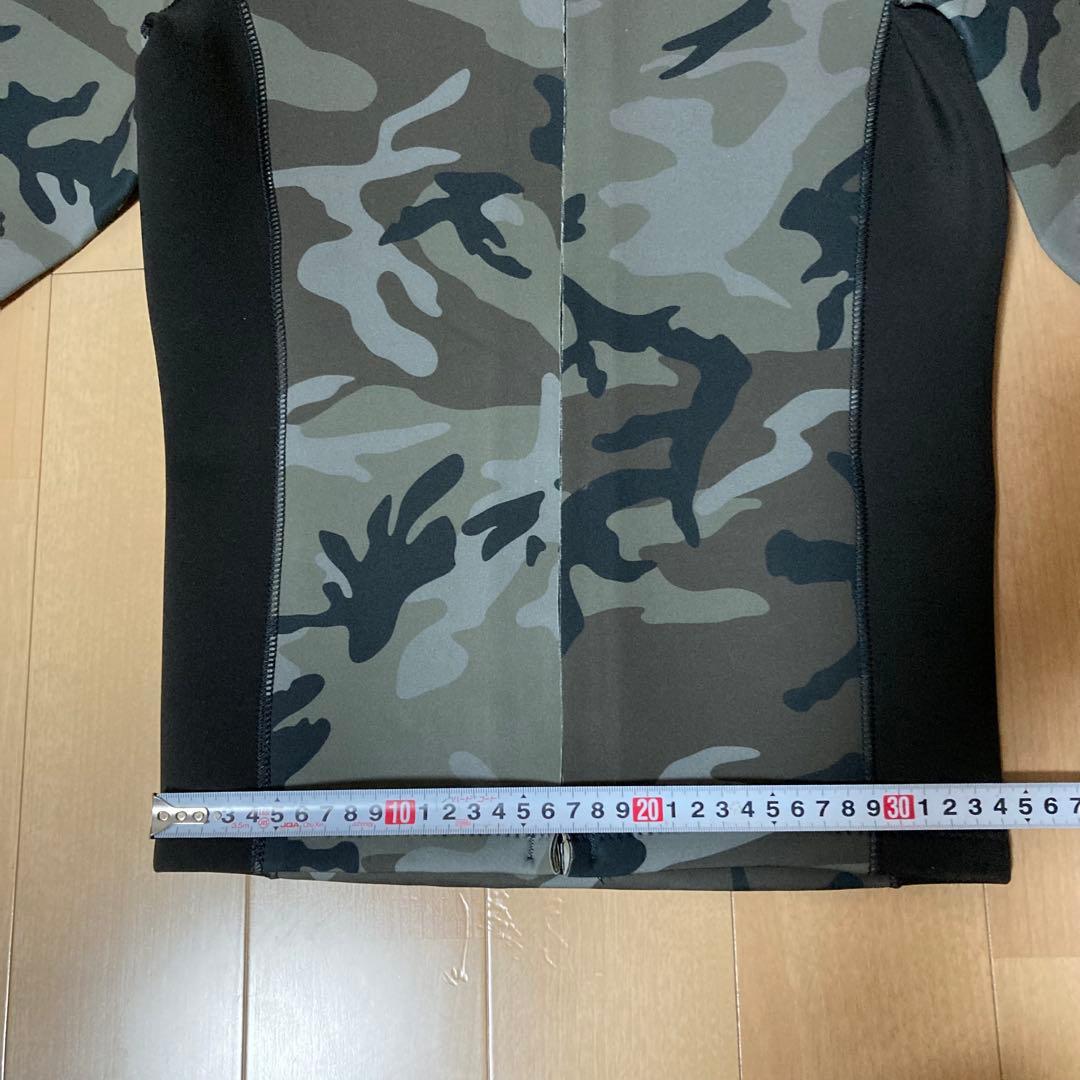 【新品未使用】RVCA 長袖タッパー フロントジップ　Sサイズ