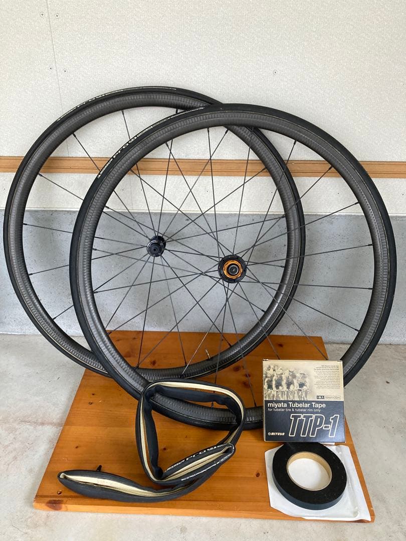 超軽量チューブラーホイールセット です。(LWC 25mmNXL)