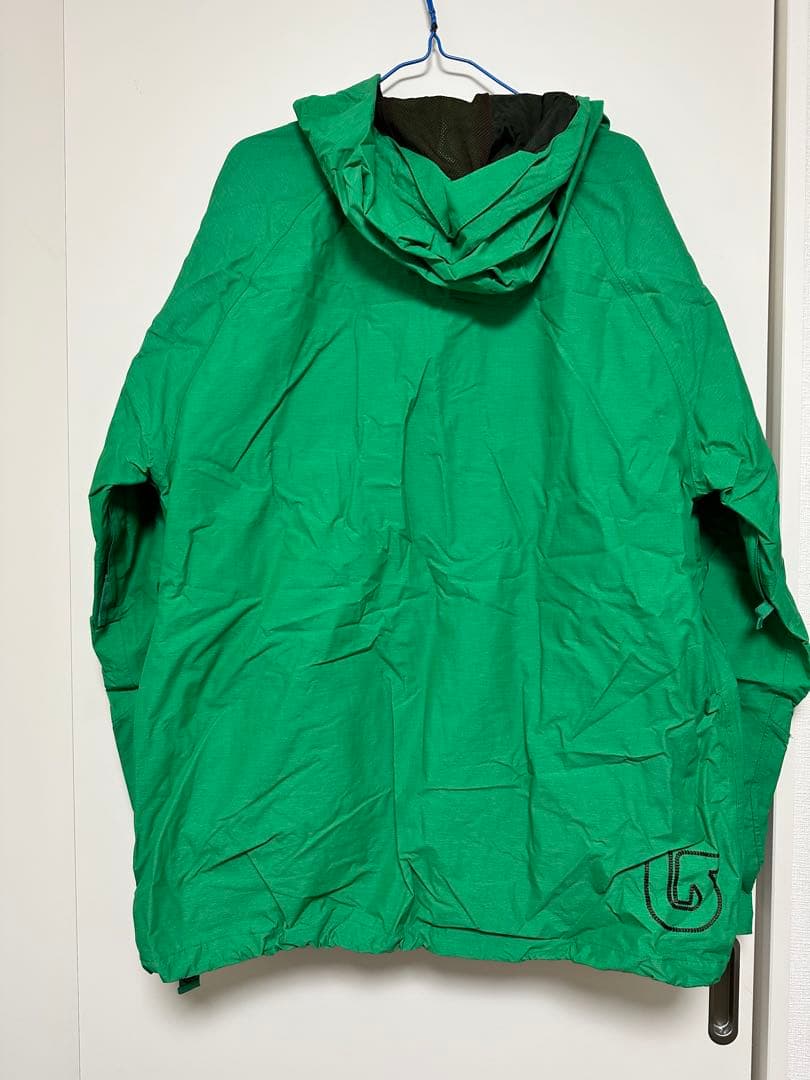 BURTON グリーン フード付きジャケット